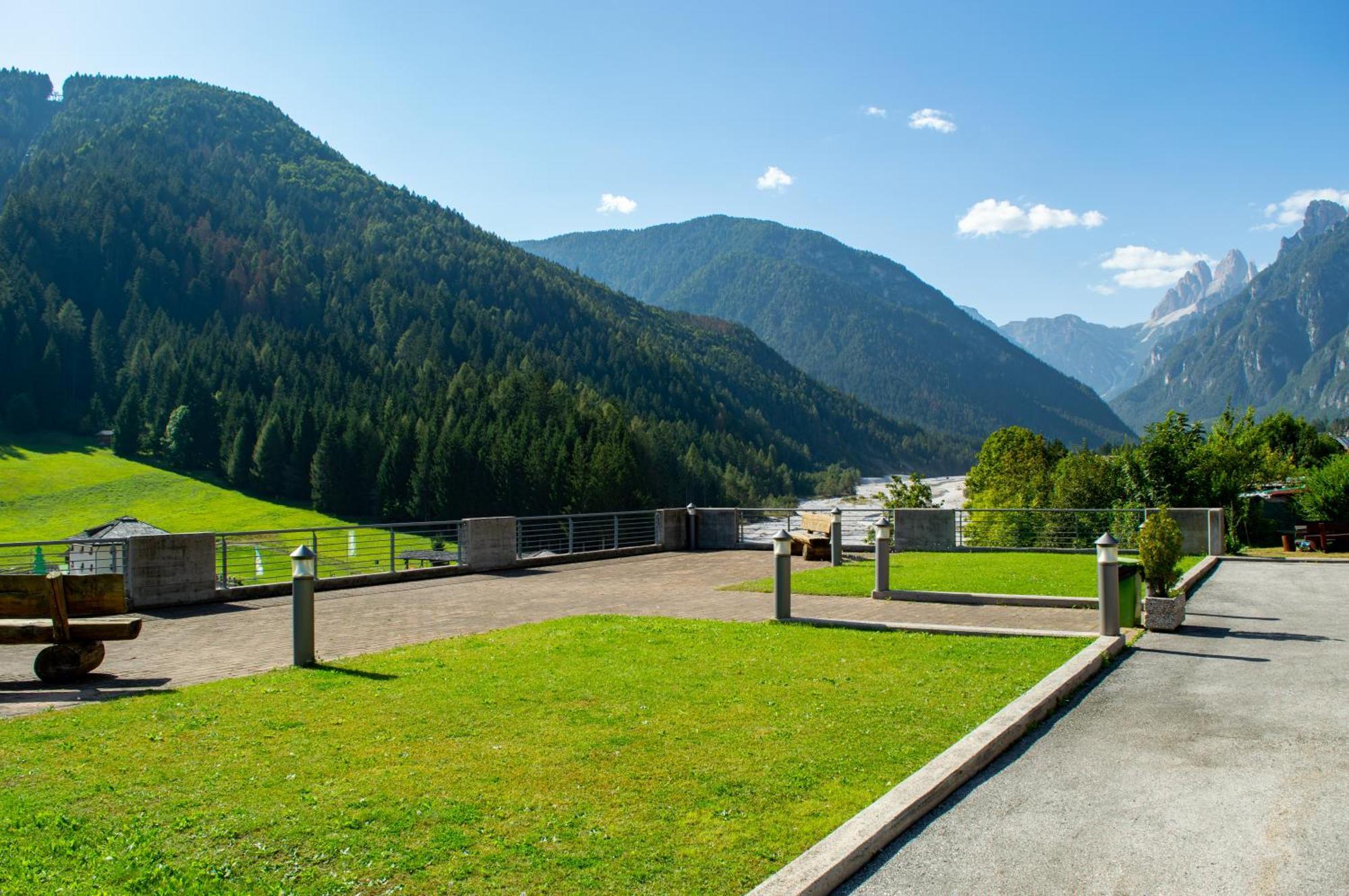 Albergo Serena Auronzo di Cadore Exterior foto